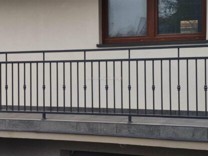 Balustrada  z elementami ozdobnymi
