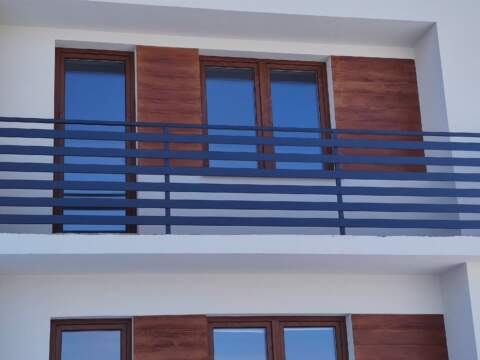 Balustrada balkonowa panelowa