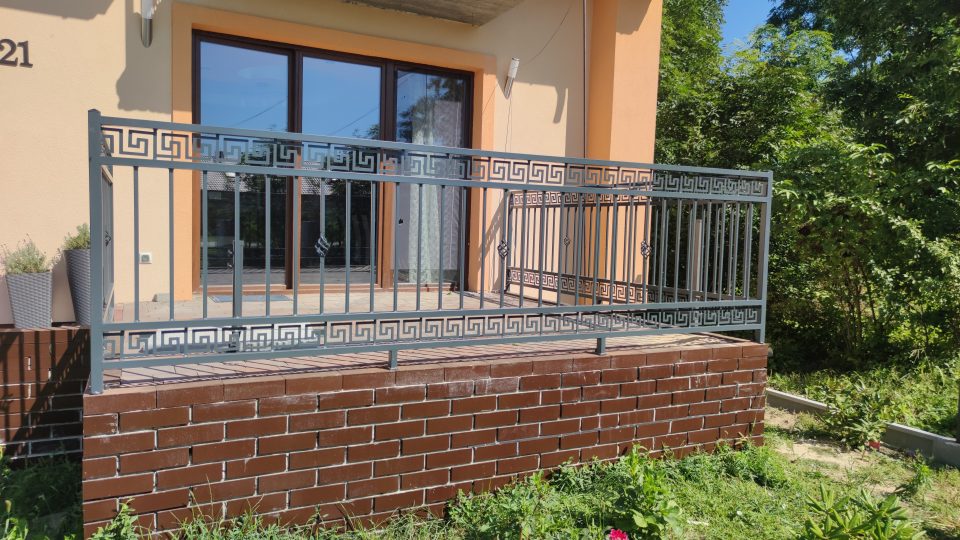 Balustrada balkonowa wzór grecki