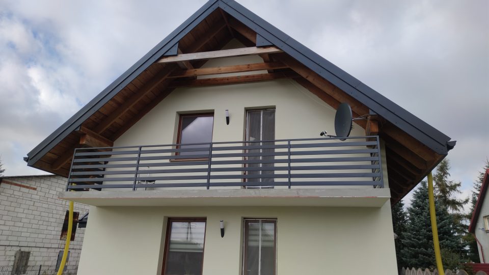 Balustrada balkonowa panelowa