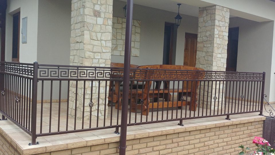 Balustrada balkonowa wzór grecki