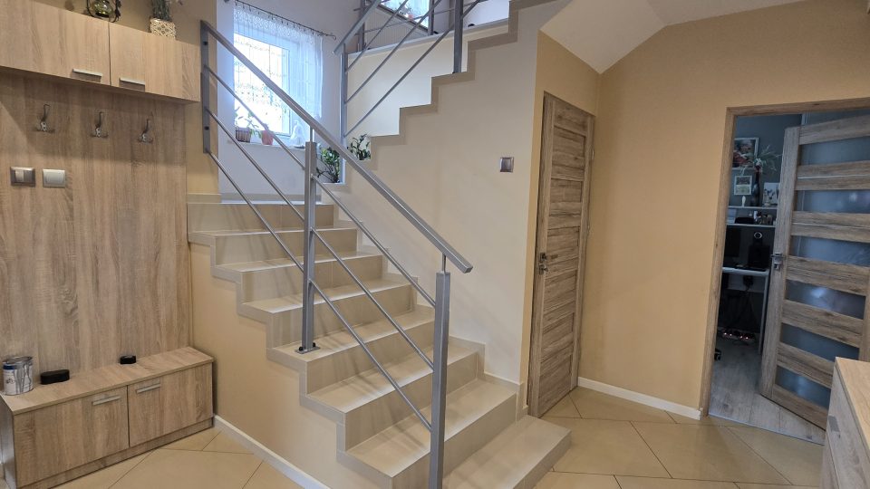 Balustrada wewnętrzna nowoczesna