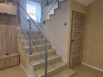 Balustrada wewnętrzna nowoczesna