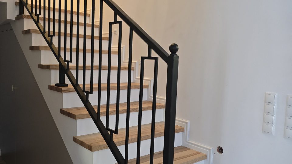 Balustrada wewnętrzna nowoczesna